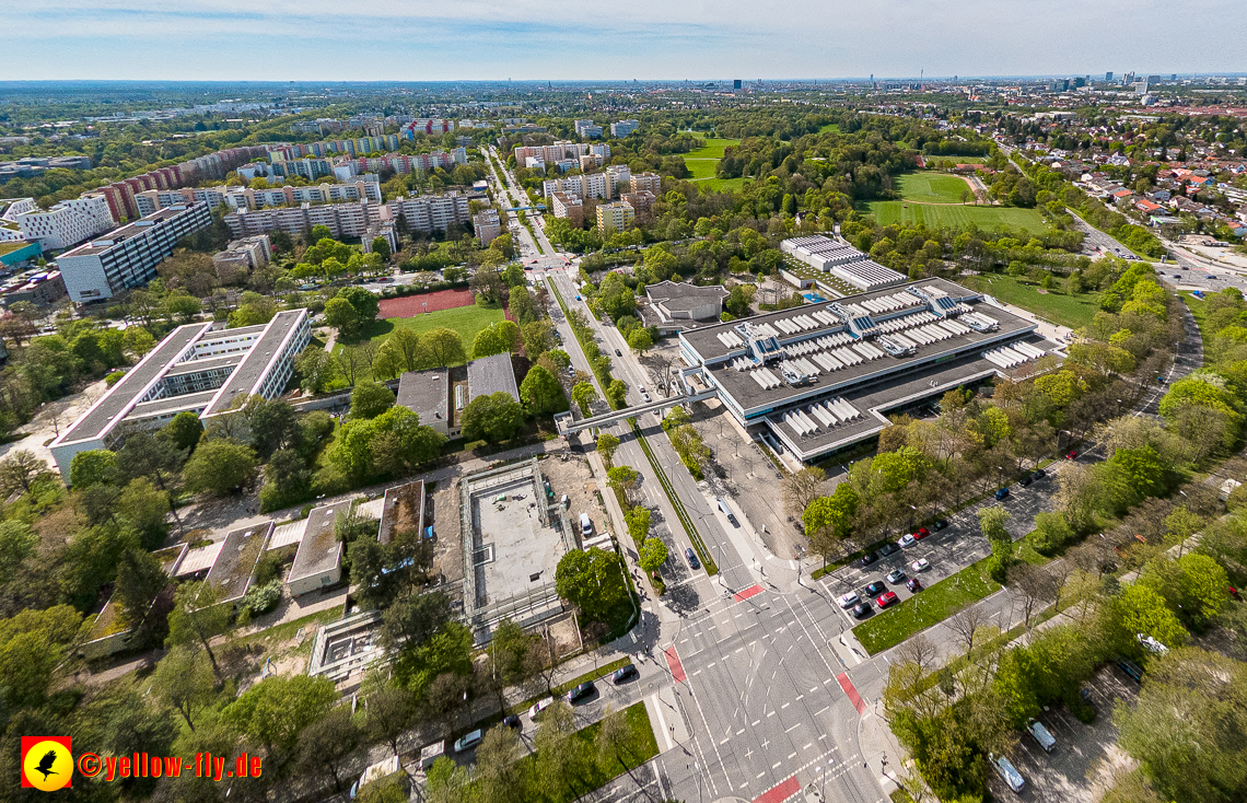 04.05.2023 - Luftbilder vom Haus für Kinder in Neuperlach